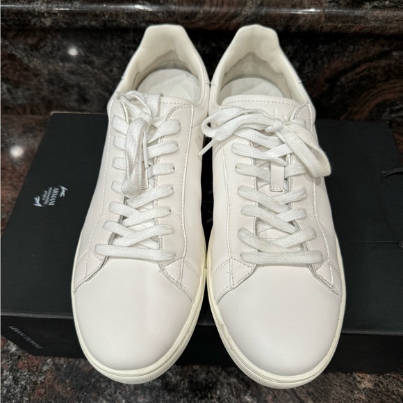 Men’s, Armani Exchange casual sneakers. Size 9 - Picture 9 of 10